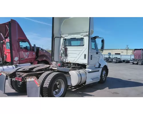 INTERNATIONAL PROSTAR 122 WHOLE TRUCK FOR RESALE