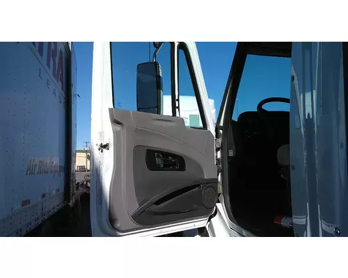 INTERNATIONAL PROSTAR 122 WHOLE TRUCK FOR RESALE