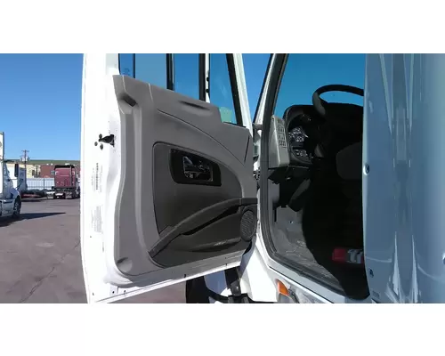 INTERNATIONAL PROSTAR 122 WHOLE TRUCK FOR RESALE