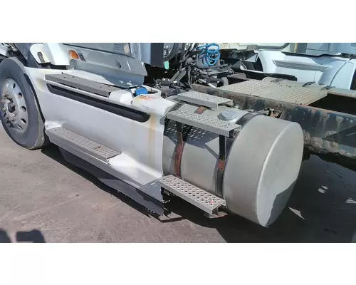 INTERNATIONAL PROSTAR 122 WHOLE TRUCK FOR RESALE