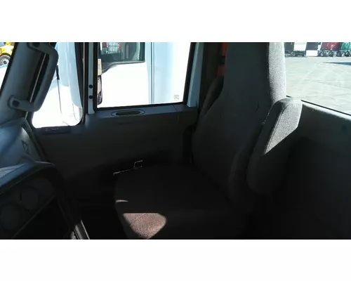INTERNATIONAL PROSTAR 122 WHOLE TRUCK FOR RESALE