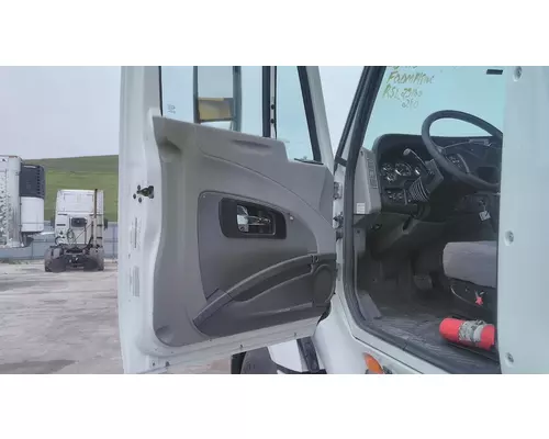 INTERNATIONAL PROSTAR 122 WHOLE TRUCK FOR RESALE