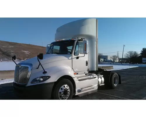 INTERNATIONAL PROSTAR 122 WHOLE TRUCK FOR RESALE