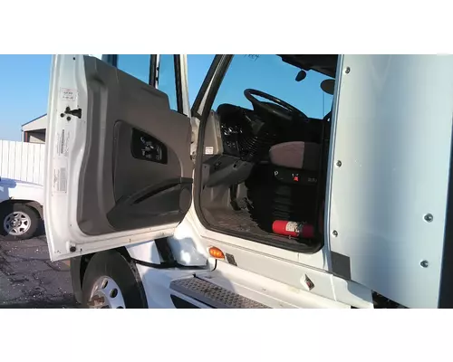 INTERNATIONAL PROSTAR 122 WHOLE TRUCK FOR RESALE