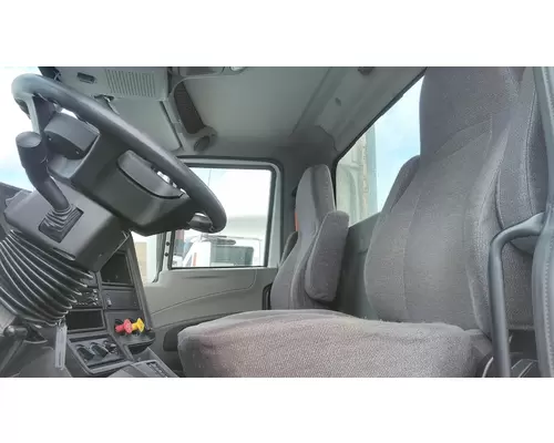 INTERNATIONAL PROSTAR 122 WHOLE TRUCK FOR RESALE