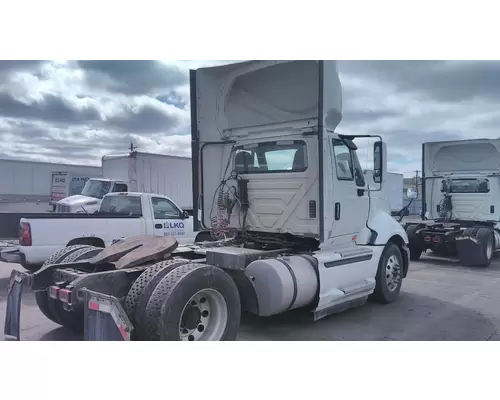 INTERNATIONAL PROSTAR 122 WHOLE TRUCK FOR RESALE