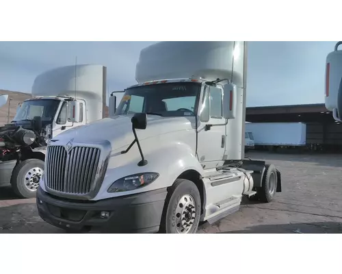 INTERNATIONAL PROSTAR 122 WHOLE TRUCK FOR RESALE