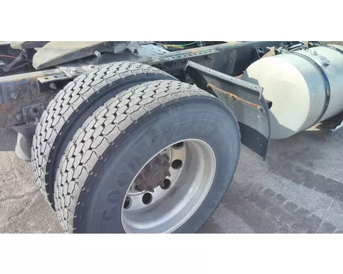 INTERNATIONAL PROSTAR 122 WHOLE TRUCK FOR RESALE