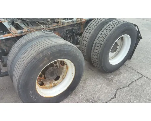 INTERNATIONAL PROSTAR 122 WHOLE TRUCK FOR RESALE