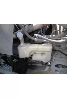 INTERNATIONAL PROSTAR 122 WINDSHIELD WASHER RESERVOIR