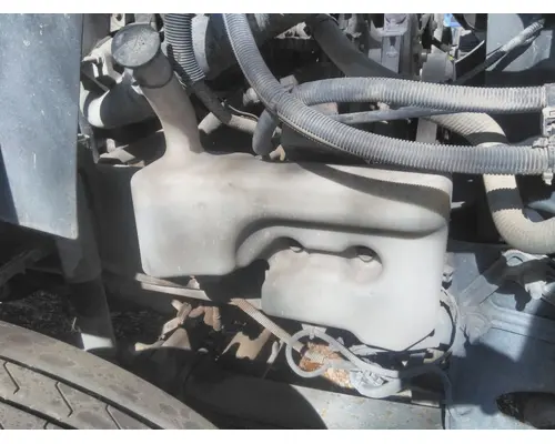 INTERNATIONAL PROSTAR 122 WINDSHIELD WASHER RESERVOIR