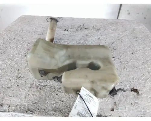 INTERNATIONAL PROSTAR 122 WINDSHIELD WASHER RESERVOIR