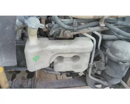 INTERNATIONAL PROSTAR 122 WINDSHIELD WASHER RESERVOIR