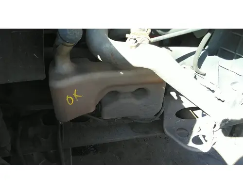 INTERNATIONAL PROSTAR 122 WINDSHIELD WASHER RESERVOIR