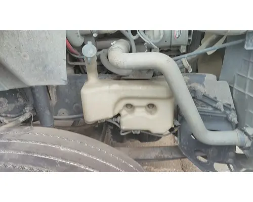 INTERNATIONAL PROSTAR 122 WINDSHIELD WASHER RESERVOIR