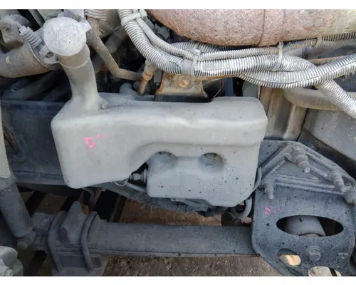 INTERNATIONAL PROSTAR 122 WINDSHIELD WASHER RESERVOIR