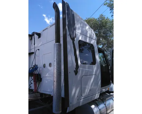 INTERNATIONAL PROSTAR 125 CAB EXTENSION