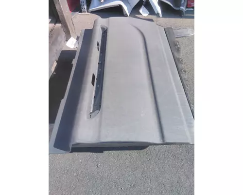 INTERNATIONAL PROSTAR 125 CAB SKIRTSIDE FAIRING