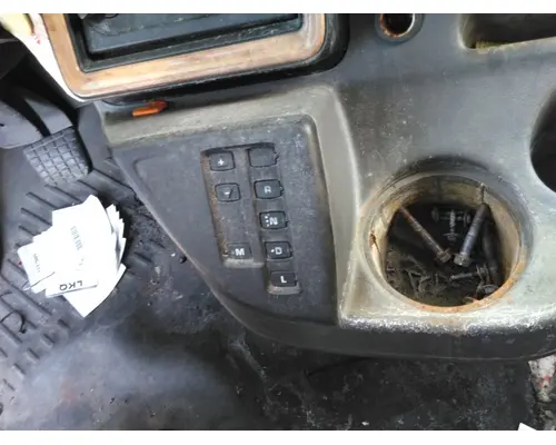 INTERNATIONAL PROSTAR 125 CAB