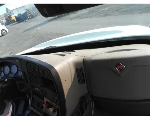 INTERNATIONAL PROSTAR 125 CAB