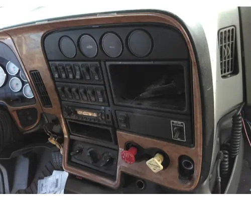 INTERNATIONAL PROSTAR 125 CAB