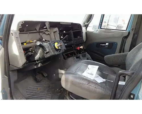 INTERNATIONAL PROSTAR 125 CAB