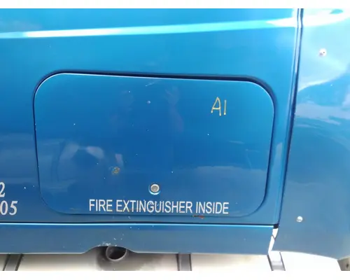 INTERNATIONAL PROSTAR 125 DOOR, COMPARTMENT