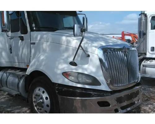 INTERNATIONAL PROSTAR 125 HOOD