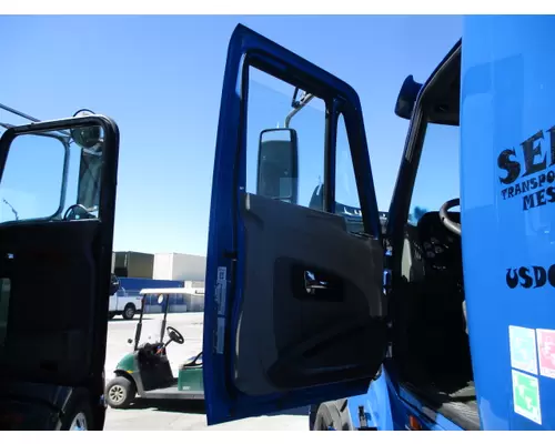 INTERNATIONAL PROSTAR 2008-2018 DOOR ASSEMBLY, FRONT
