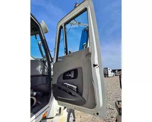 INTERNATIONAL PROSTAR 2008-2018 DOOR ASSEMBLY, FRONT