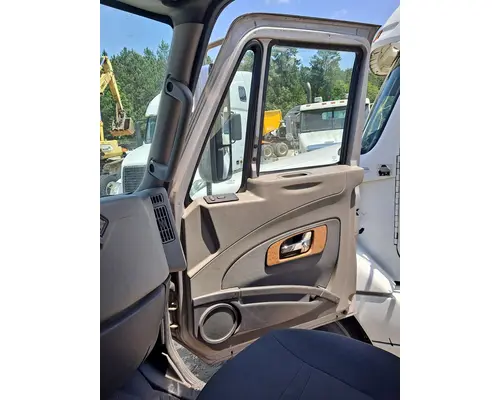 INTERNATIONAL PROSTAR 2008-2018 DOOR ASSEMBLY, FRONT