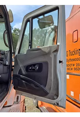 INTERNATIONAL PROSTAR 2008-2018 DOOR ASSEMBLY, FRONT