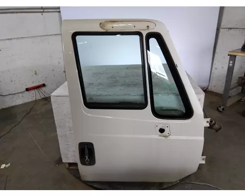 INTERNATIONAL PROSTAR 2008-2018 DOOR ASSEMBLY, FRONT