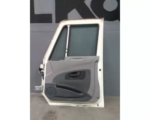 INTERNATIONAL PROSTAR 2008-2018 DOOR ASSEMBLY, FRONT