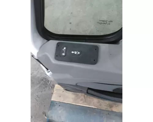 INTERNATIONAL PROSTAR 2008-2018 DOOR ASSEMBLY, FRONT