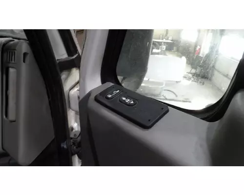INTERNATIONAL PROSTAR 2008-2018 DOOR ASSEMBLY, FRONT