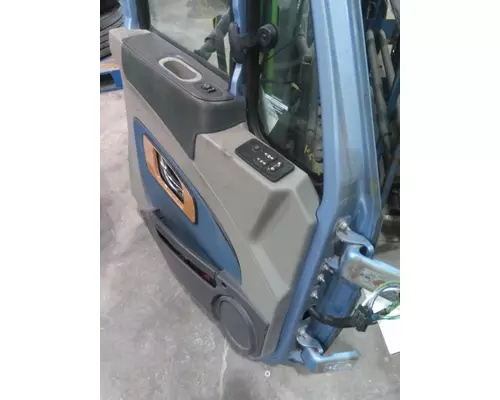 INTERNATIONAL PROSTAR 2008-2018 DOOR ASSEMBLY, FRONT