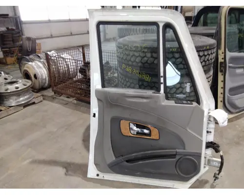 INTERNATIONAL PROSTAR 2008-2018 DOOR ASSEMBLY, FRONT