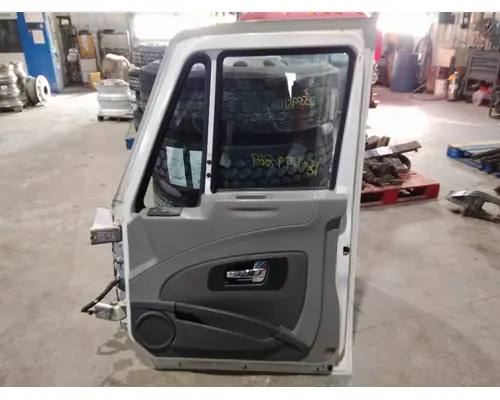 INTERNATIONAL PROSTAR 2008-2018 DOOR ASSEMBLY, FRONT