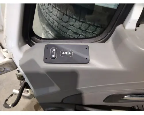 INTERNATIONAL PROSTAR 2008-2018 DOOR ASSEMBLY, FRONT