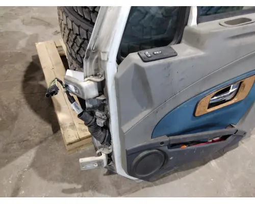INTERNATIONAL PROSTAR 2008-2018 DOOR ASSEMBLY, FRONT