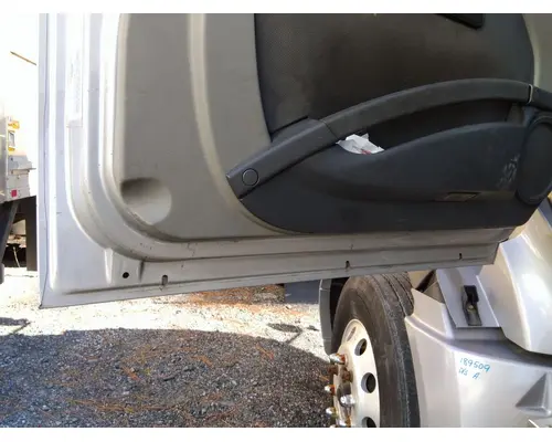 INTERNATIONAL PROSTAR 2008-2018 DOOR ASSEMBLY, FRONT