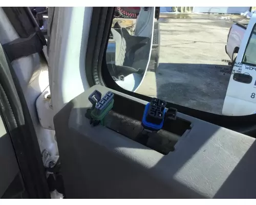 INTERNATIONAL PROSTAR 2008-2018 DOOR ASSEMBLY, FRONT