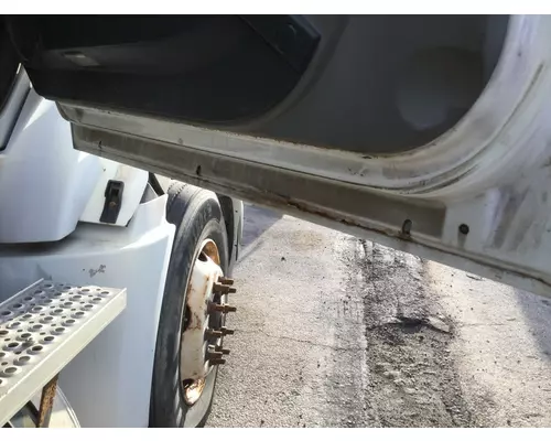 INTERNATIONAL PROSTAR 2008-2018 DOOR ASSEMBLY, FRONT