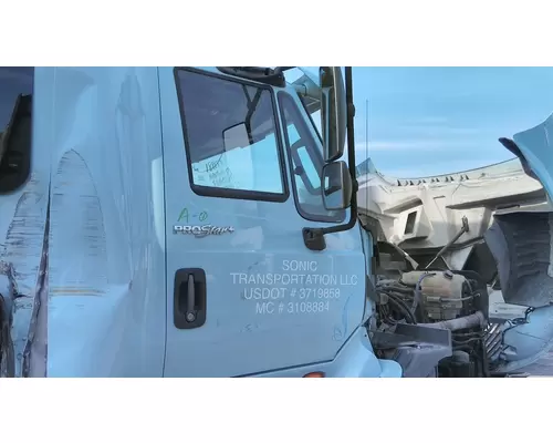 INTERNATIONAL PROSTAR 2008-2018 DOOR ASSEMBLY, FRONT