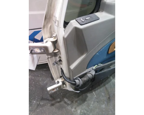 INTERNATIONAL PROSTAR 2008-2018 DOOR ASSEMBLY, FRONT