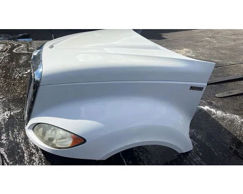INTERNATIONAL PROSTAR LF627 Hood