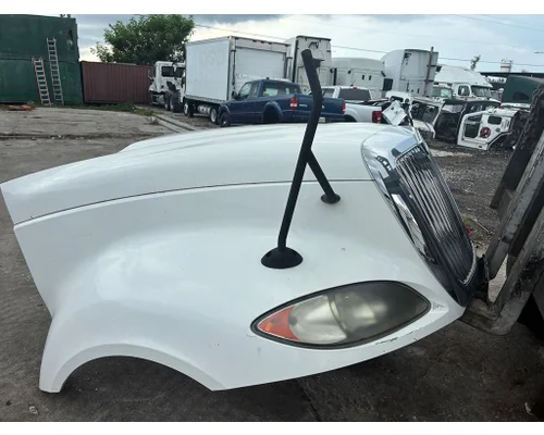 INTERNATIONAL PROSTAR LF627 Hood