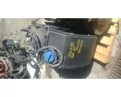INTERNATIONAL PROSTAR PREMIUM DEF Tank