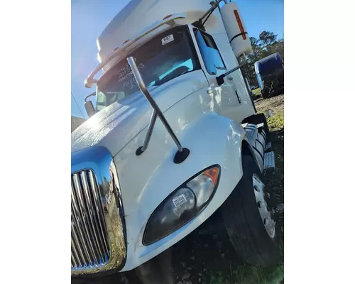 INTERNATIONAL PROSTAR PREMIUM Hood